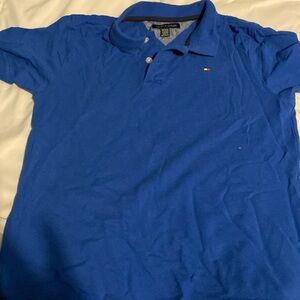 Tommy Hilfiger boys medium shirt